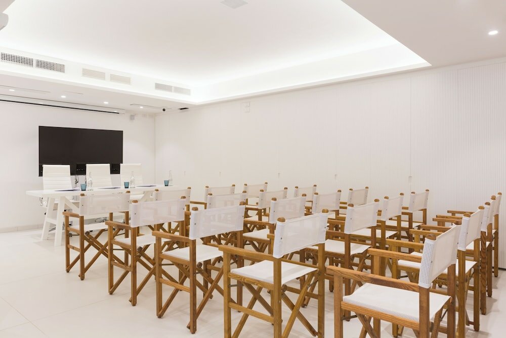 Фото Hotel Pagoda