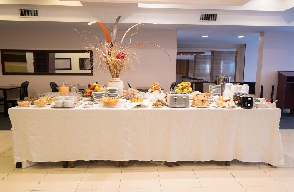 Фото Gran Hotel Continental