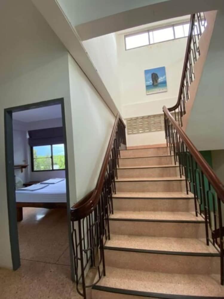 Фото No. 7 Guest House