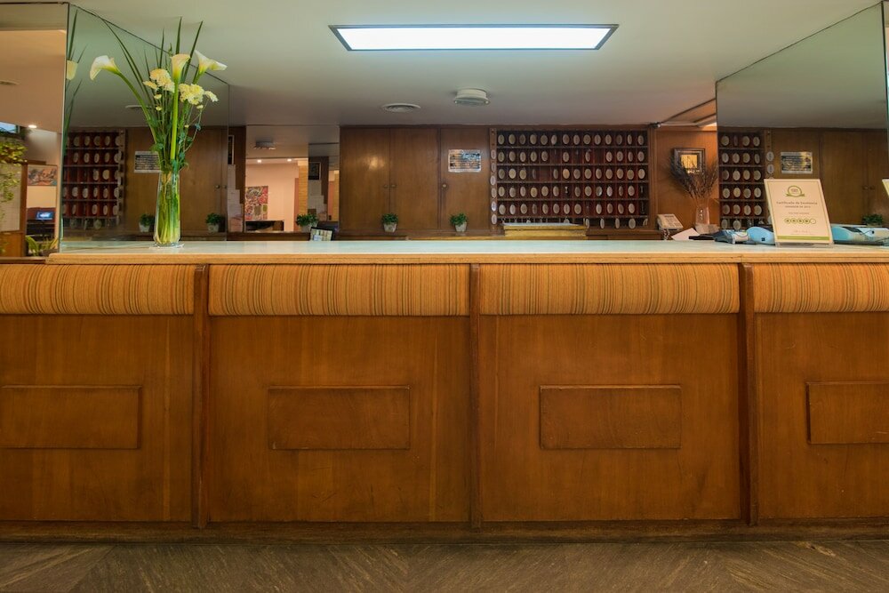 Фото Gran Hotel Continental