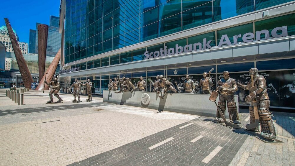 Фото Holiday Inn Express Toronto - Downtown, an Ihg Hotel