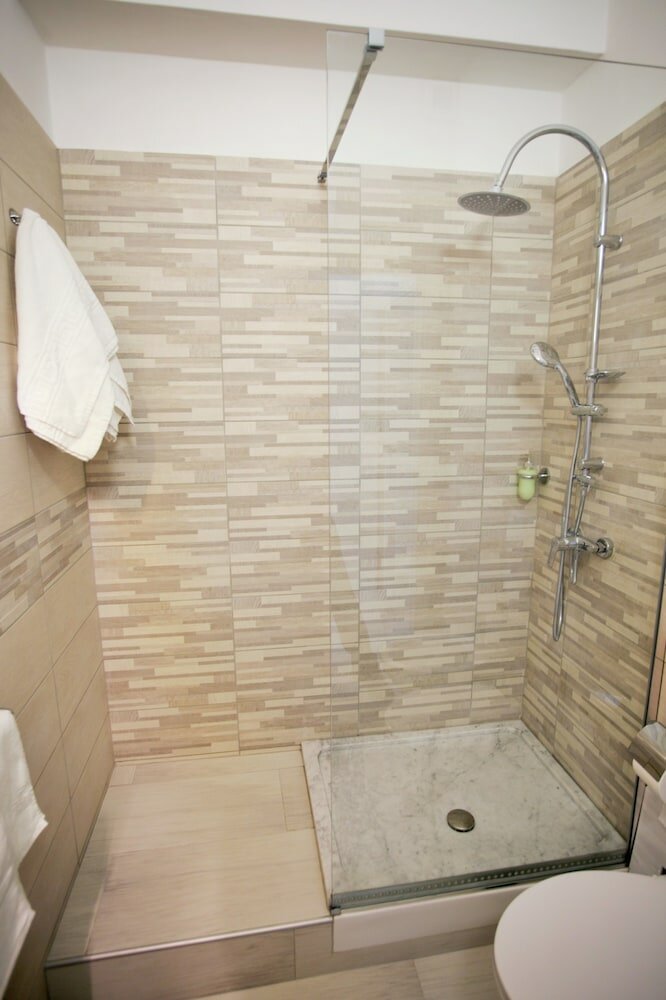 Фото Central Apartments