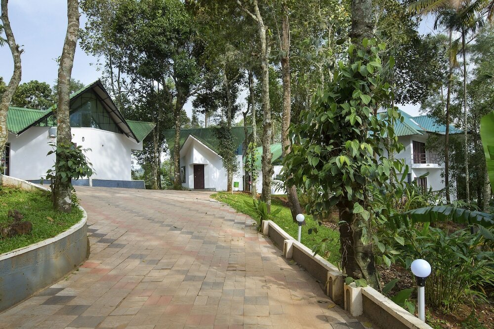 Фото Misty Lake Resort