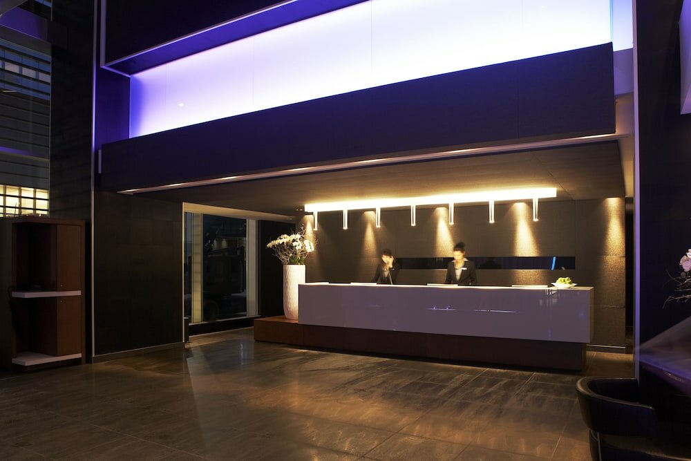 Фото Le Germain Hotel Maple Leaf Square