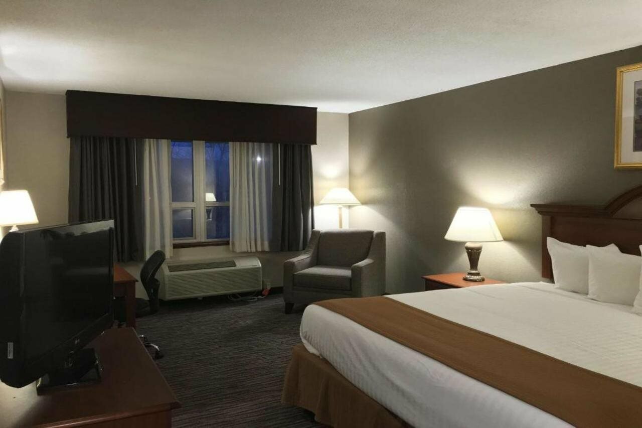 Фото Best Western Gateway Adirondack Inn