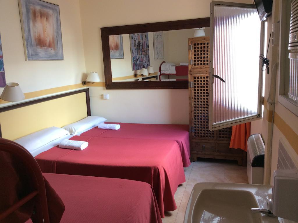 Фото Pension Nuevo Suizo