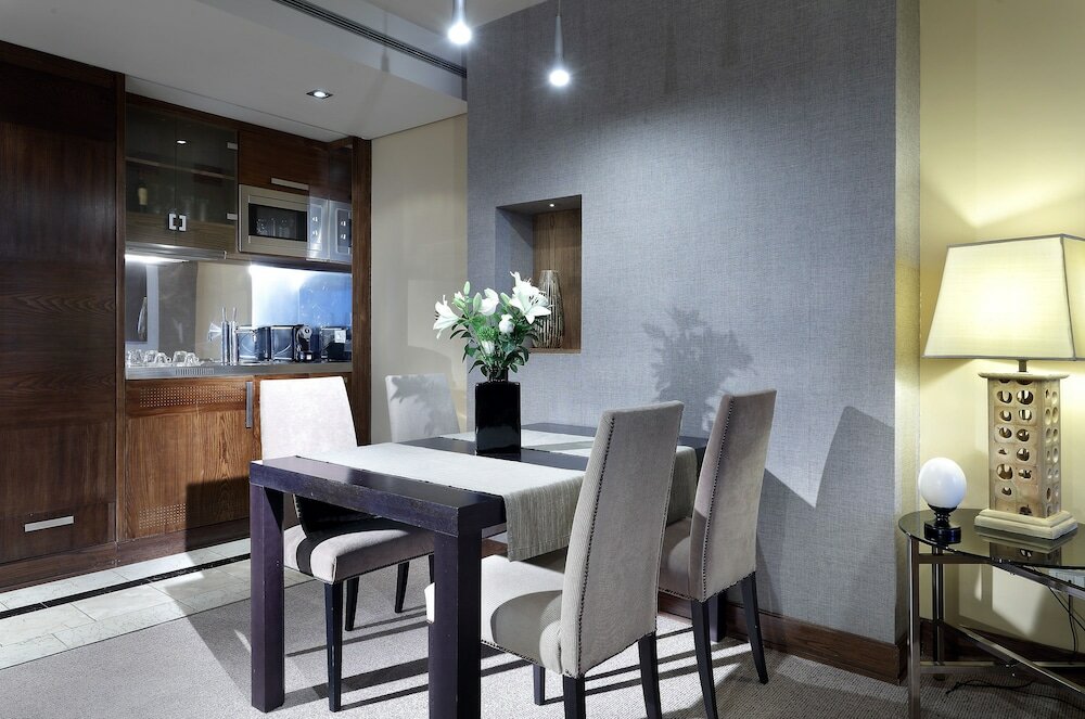 Фото Eurostars Suites Mirasierra