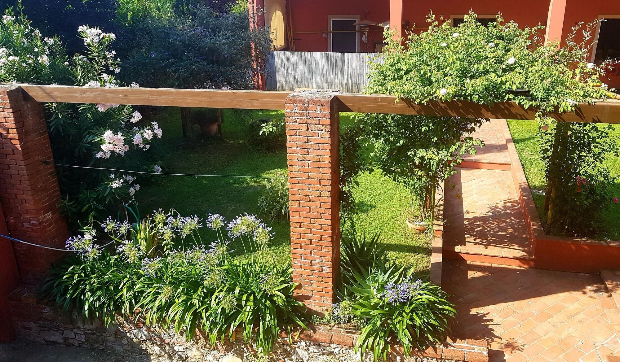 Фото Albergo Ristorante Ama La Luna