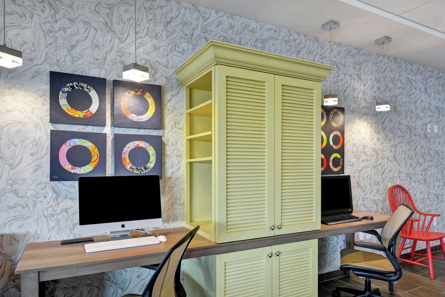 Фото Home2 Suites by Hilton Las Vegas Strip South