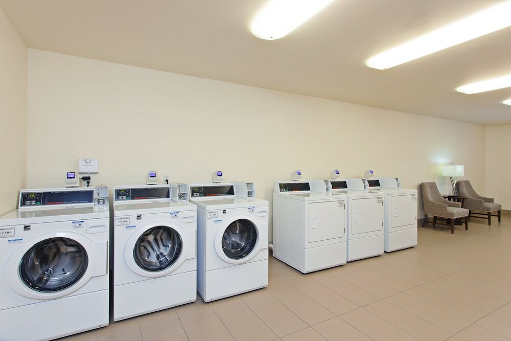 Фото Holiday Inn Express Hotel & Suites Tacoma Downtown, an Ihg Hotel