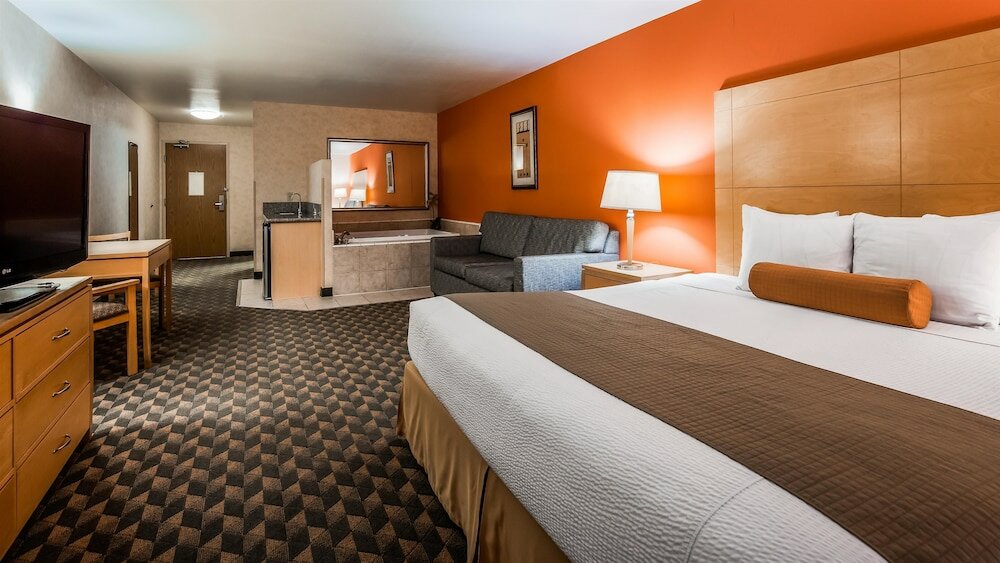 Фото Best Western Plus North Las Vegas Inn & Suites