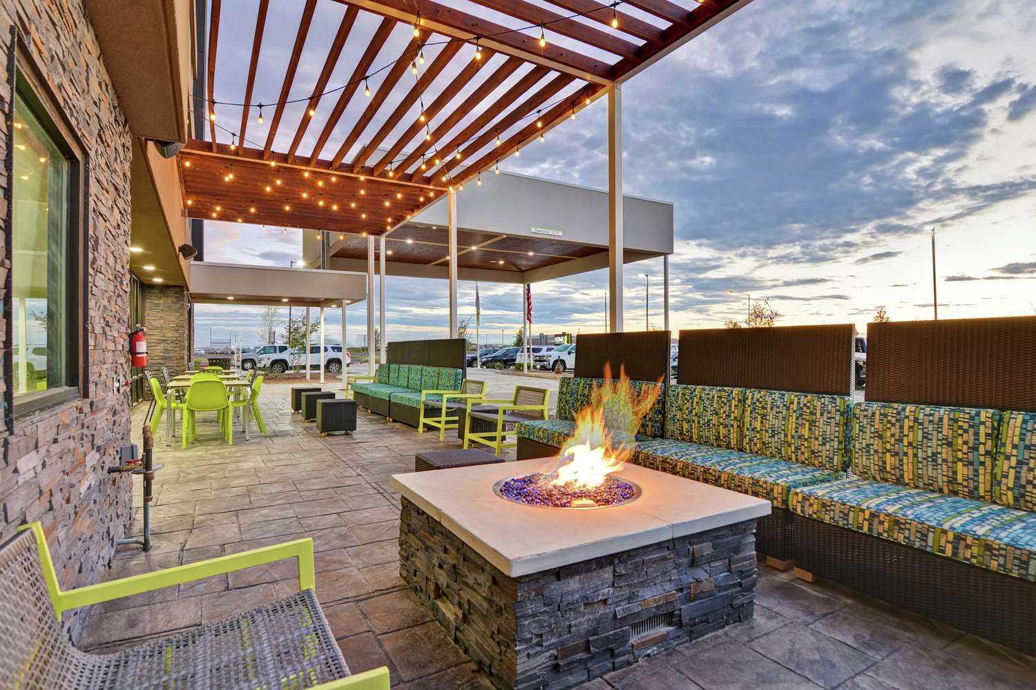 Фото Home2 Suites by Hilton Pecos