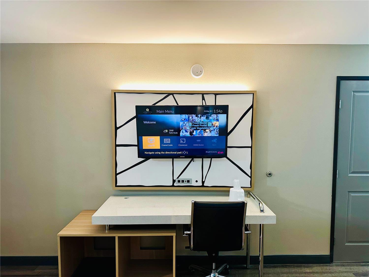 Фото La Quinta Inn by Wyndham Costa Mesa Newport Beach