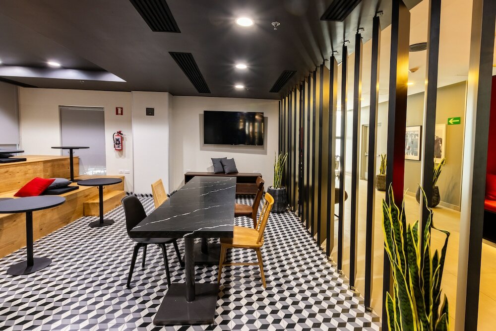 Фото Ibis Tijuana Zona Rio