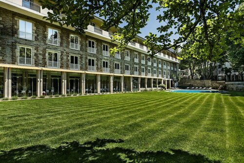 Гостиница Hotel Grão Vasco Historic Hotel & SPA в Округе Визеу