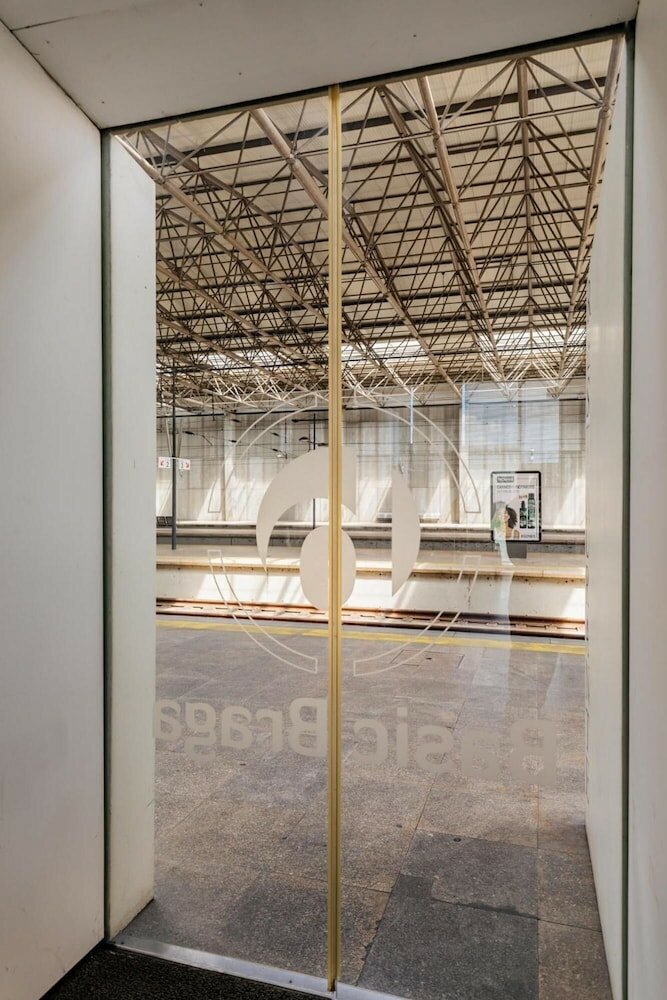 Фото Basic Braga by Axis