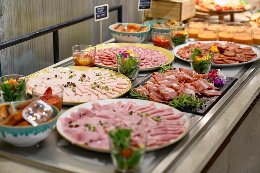 Фото Hotel Bécquer