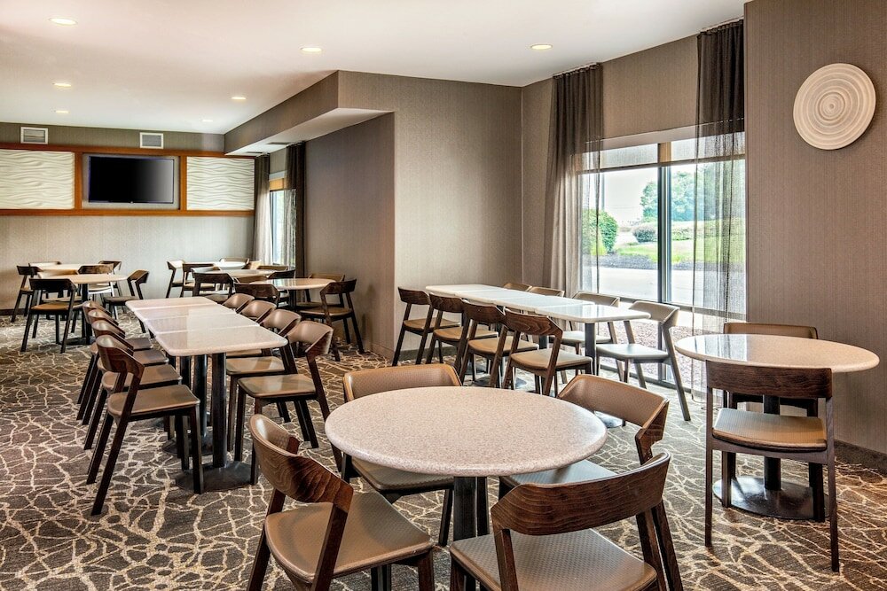 Фото SpringHill Suites by Marriott Hershey Near the Park