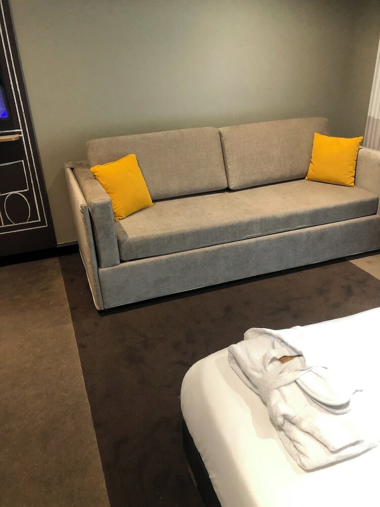 Фото 211079540114