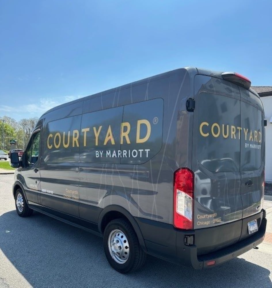 Фото Courtyard by Marriott Chicago O'Hare