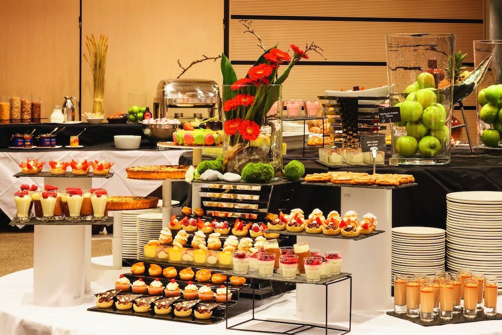 Фото Mövenpick Hotel Lausanne