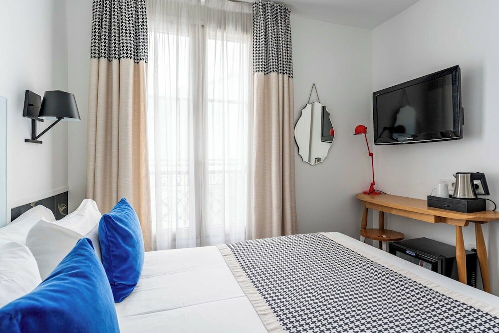 Фото Hotel George