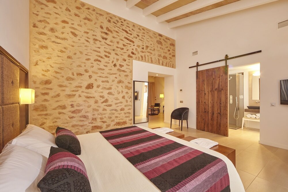 Фото Bennoc Petit Hotel