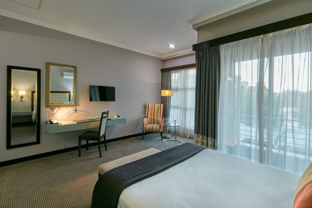 Фото Regent Select Hotel