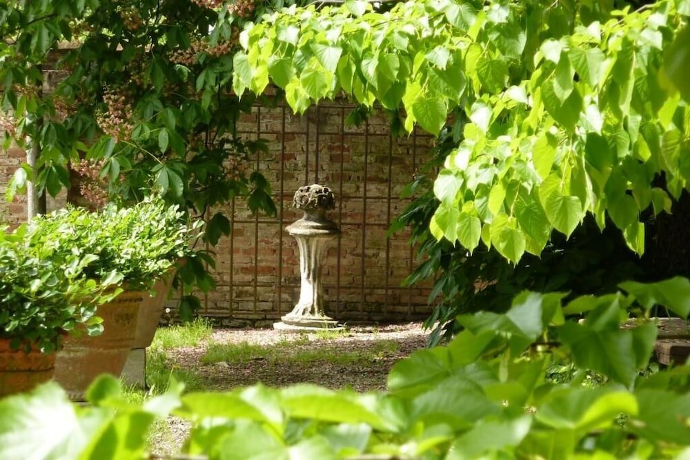 Фото Villa Alberti Hotel