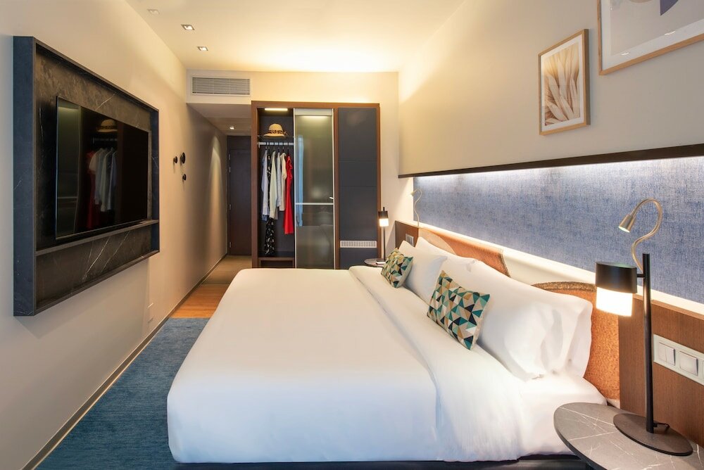 Фото Madrid Centre Retiro Gran hotel Colon an Ihg Hotel