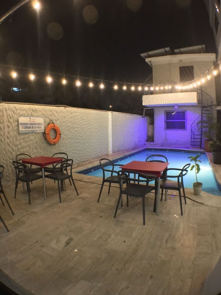 Фото Hotel Restaurant Hamilton Beach Resort