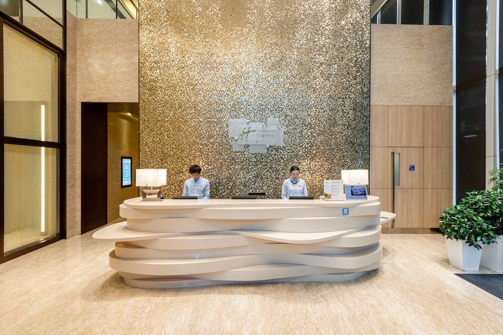 Фото Holiday Inn Express Hong Kong Mongkok