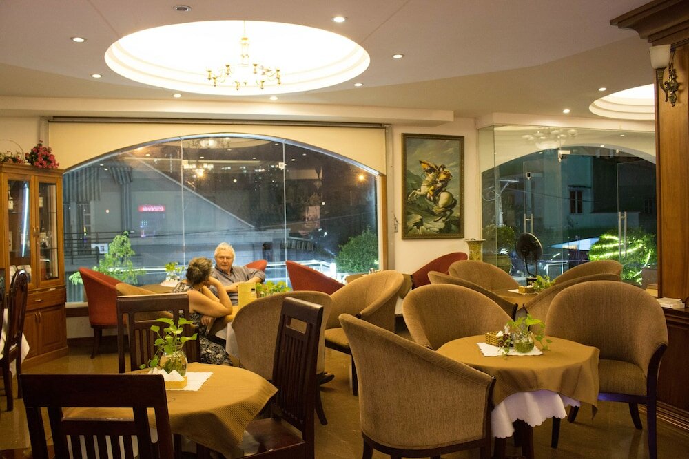 Фото Hoa Phat Hotel & Apartment