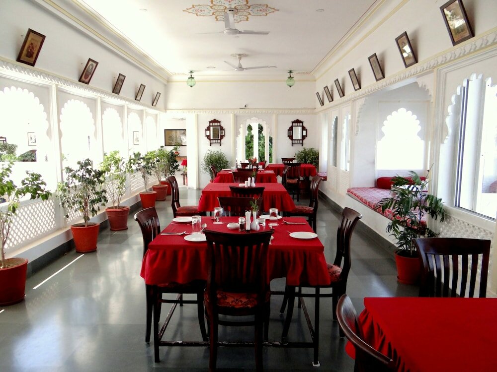 Фото Jagat Niwas Palace