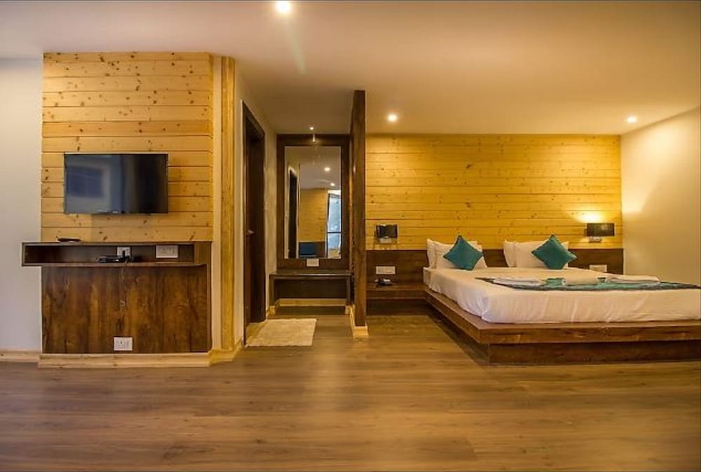 Фото Отель Jain Group Sanderling Resort & Spa