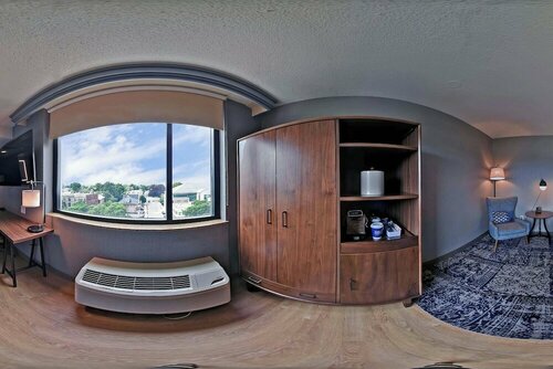 Гостиница Four Points by Sheraton Boston Newton в Нидхаме
