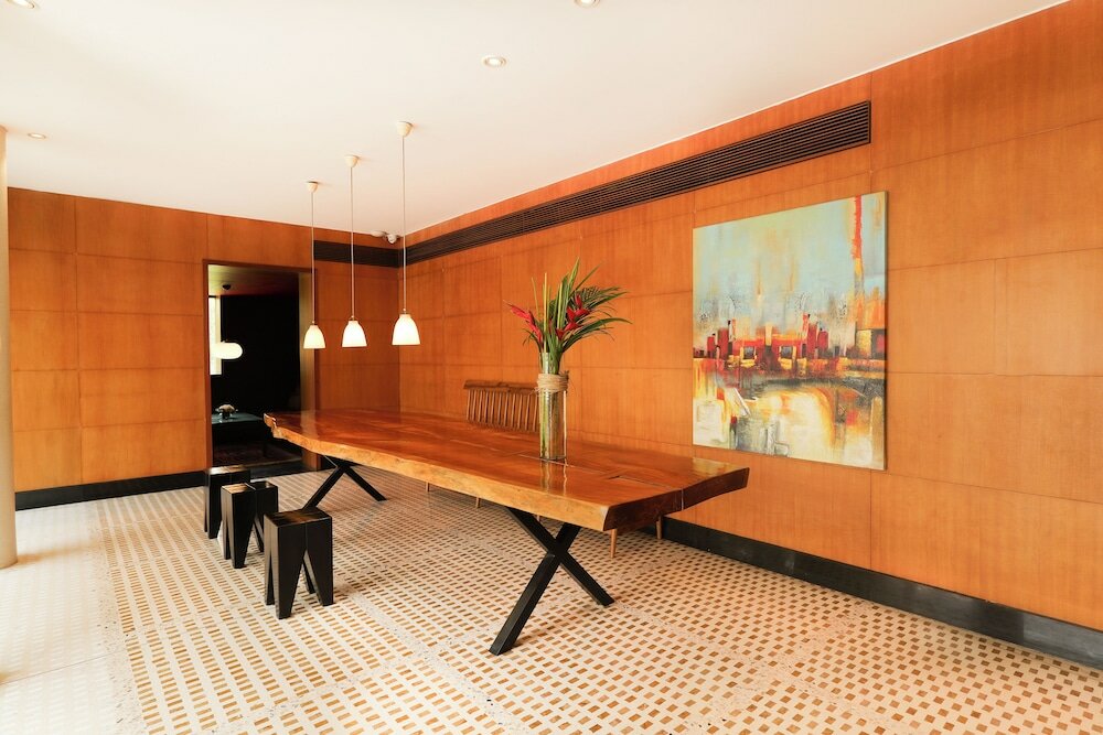 Фото The Manor New Delhi