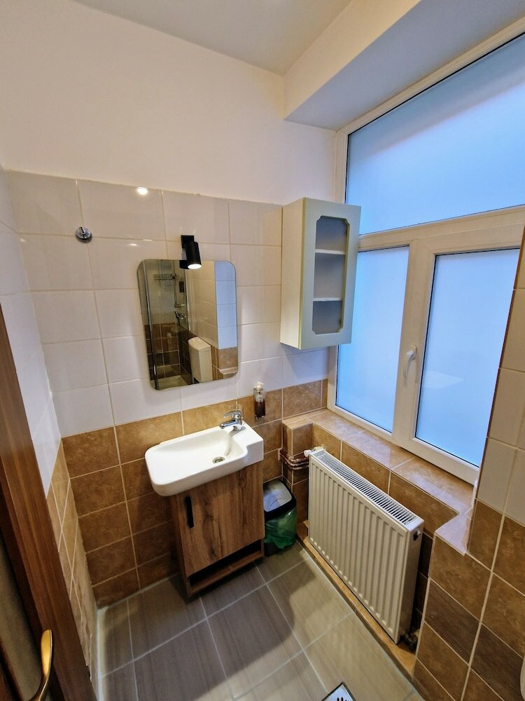 Фото Main Square Apartments & More