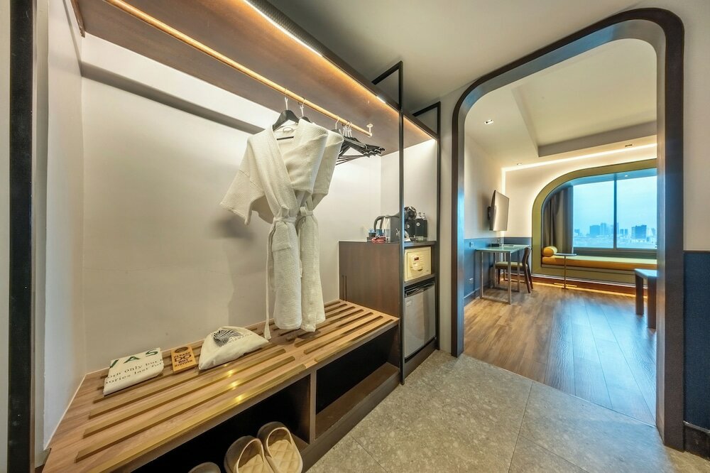 Фото Graph Hotel Bangkok