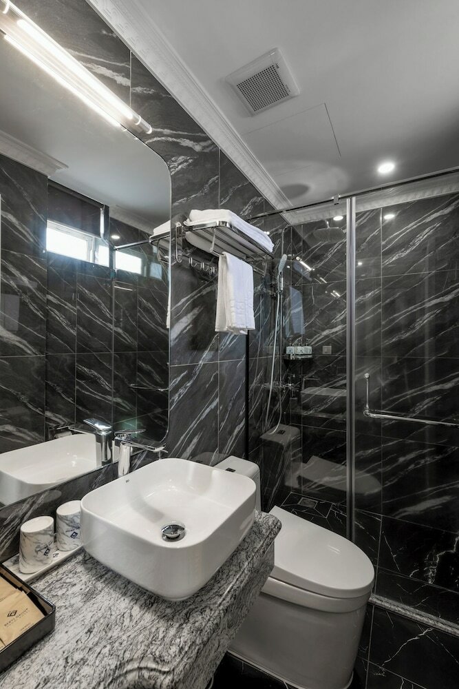 Фото Avani Central Hanoi Hotel