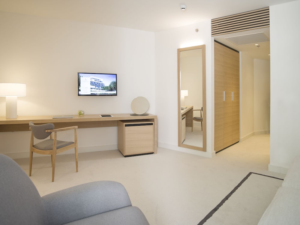 Фото Hotel Kompas