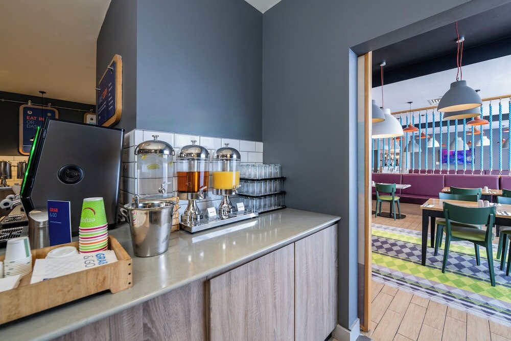 Фото Holiday Inn Express Aberdeen Airport, an Ihg Hotel