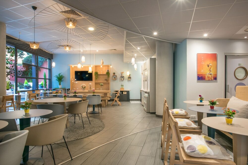 Фото Novotel Suites Cannes Centre