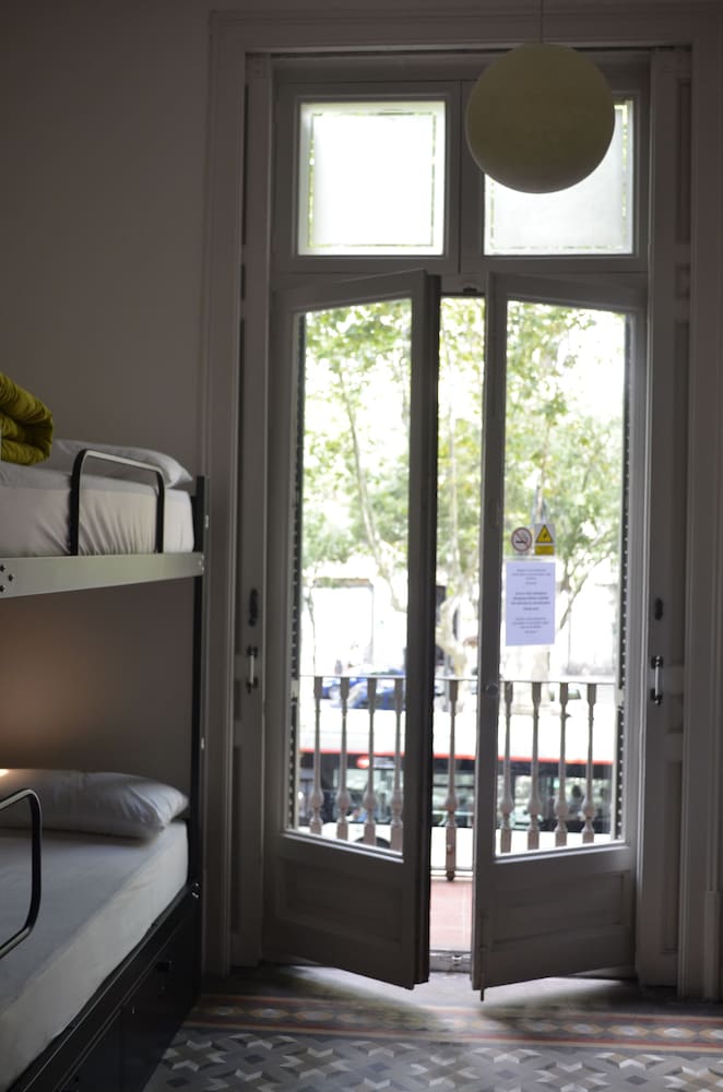 Фото 360 Hostel Borne