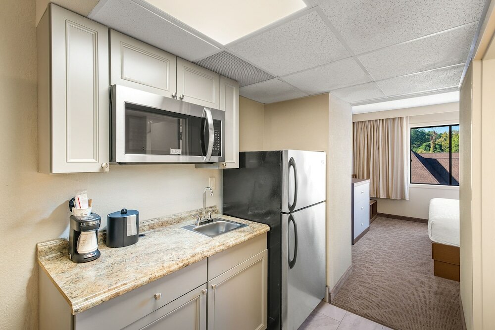 Фото English Inn of Charlottesville