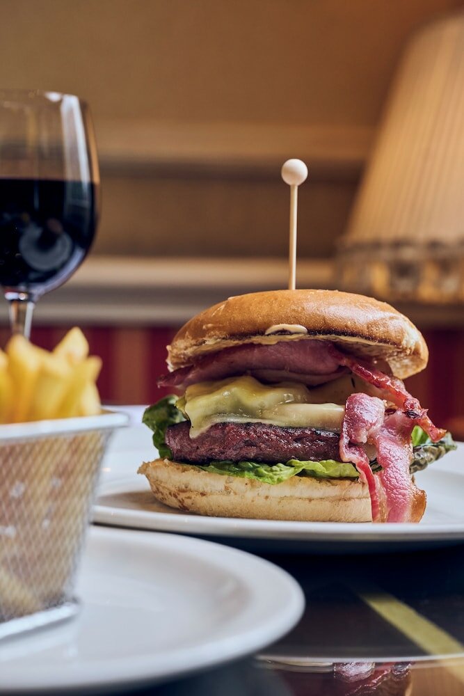 Фото The Leonard Hotel