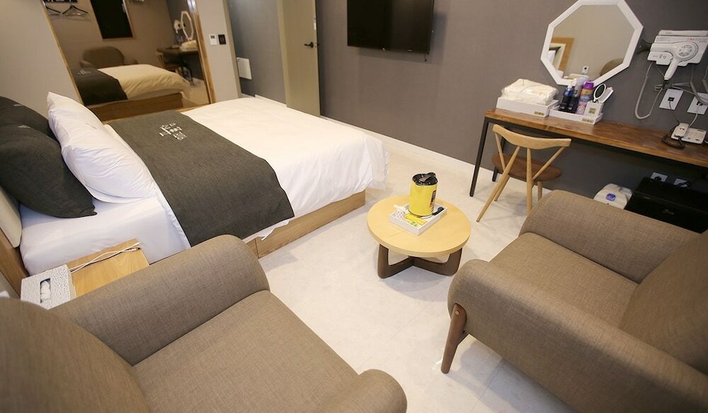 Фото Hotel Ggulzam