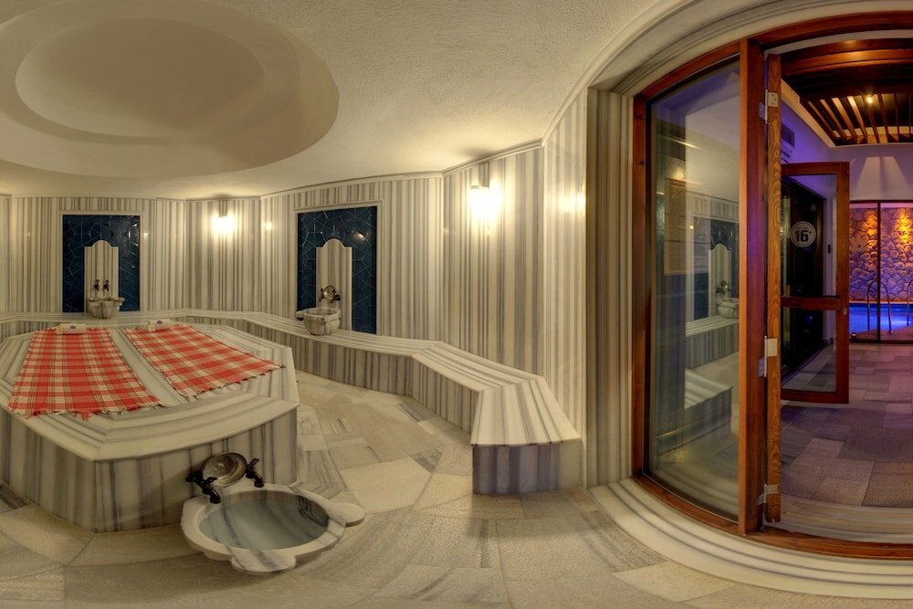 Фото Montana Pine Resort and SPA