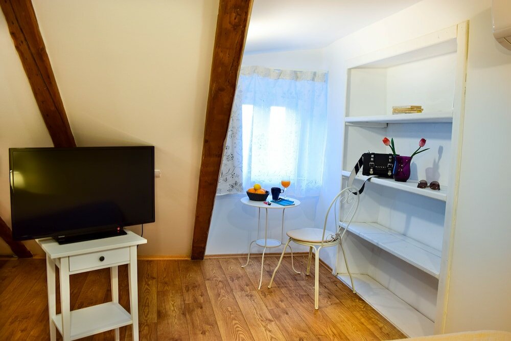 Фото Rilati Old Town Palace