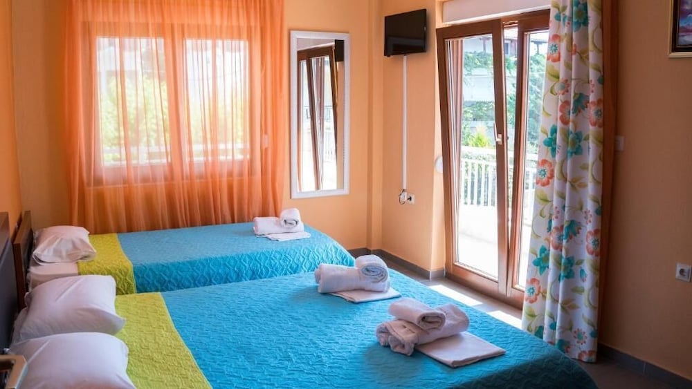 Фото Niki Apartments